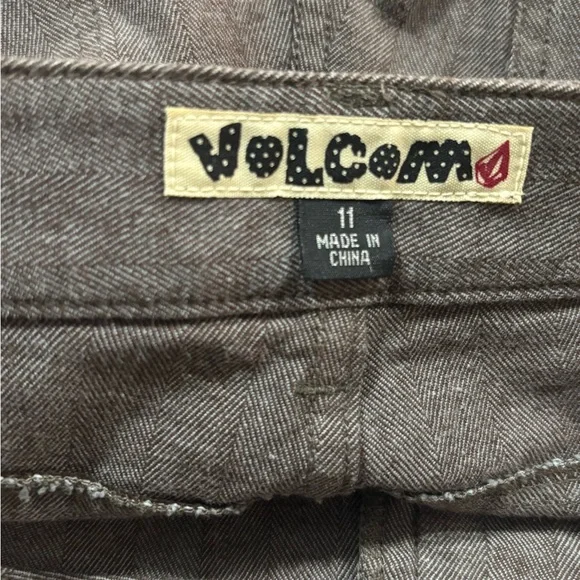 Volcom Herringbone Shorts Gray Brown Low Rise Stretch Size 11 Y2K - Picture 4 of 6